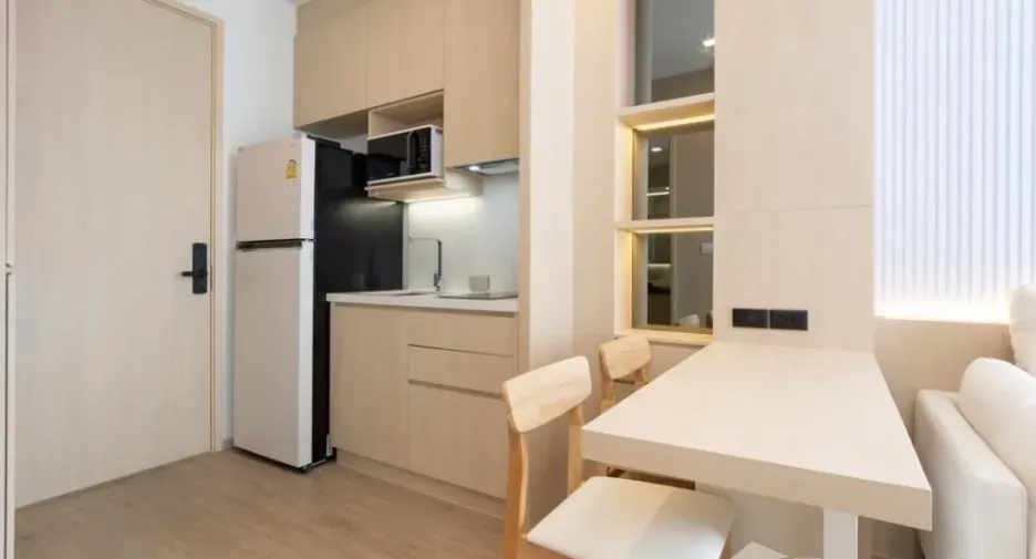 For rent 1 bed condo in Watthana, Bangkok