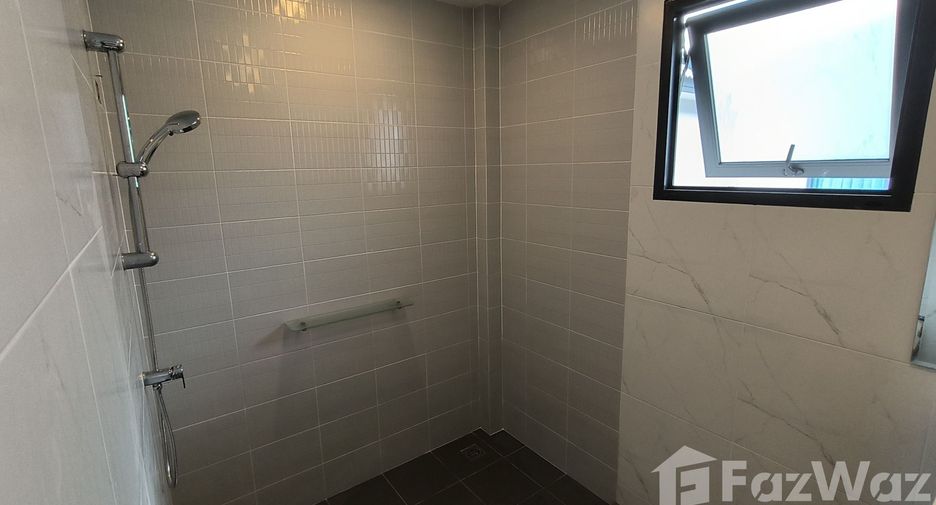 For sale 4 bedrooms house in Bang Phli, Samut Prakan