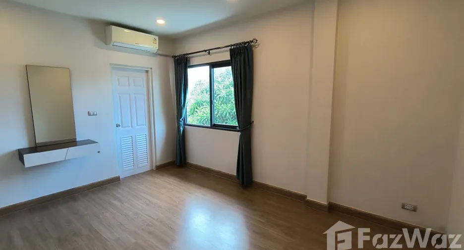 Haus zum Kauf mit 4 Zimmer in Bang Phli, Samut Prakan
