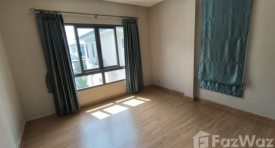 For sale 4 bedrooms house in Bang Phli, Samut Prakan