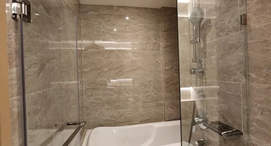 For sale and for rent 2 bedrooms condo in Khlong Toei, Bangkok