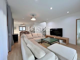 For sale and for rent 3 bedrooms house in Na Jomtien, Pattaya