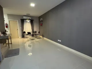 出租 3 卧室 联排别墅 在 Mueang Chiang Mai, Chiang Mai