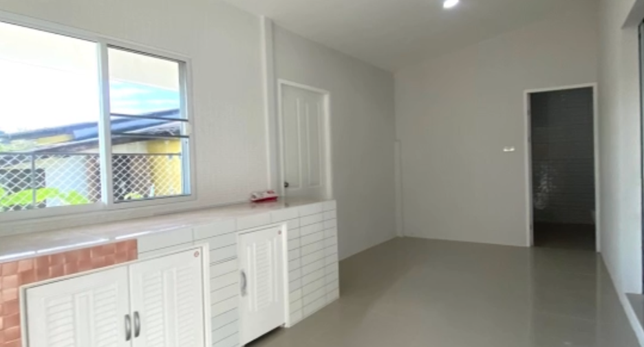 For sale 2 bedrooms house in San Kamphaeng, Chiang Mai