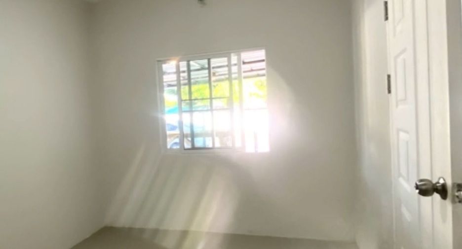 For sale 2 bedrooms house in San Kamphaeng, Chiang Mai