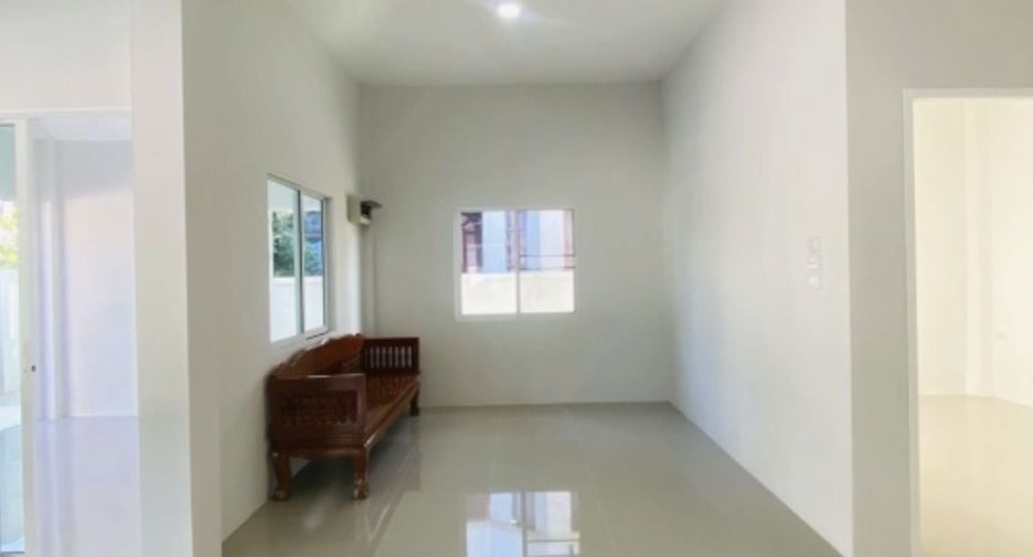 For sale 2 bedrooms house in San Kamphaeng, Chiang Mai