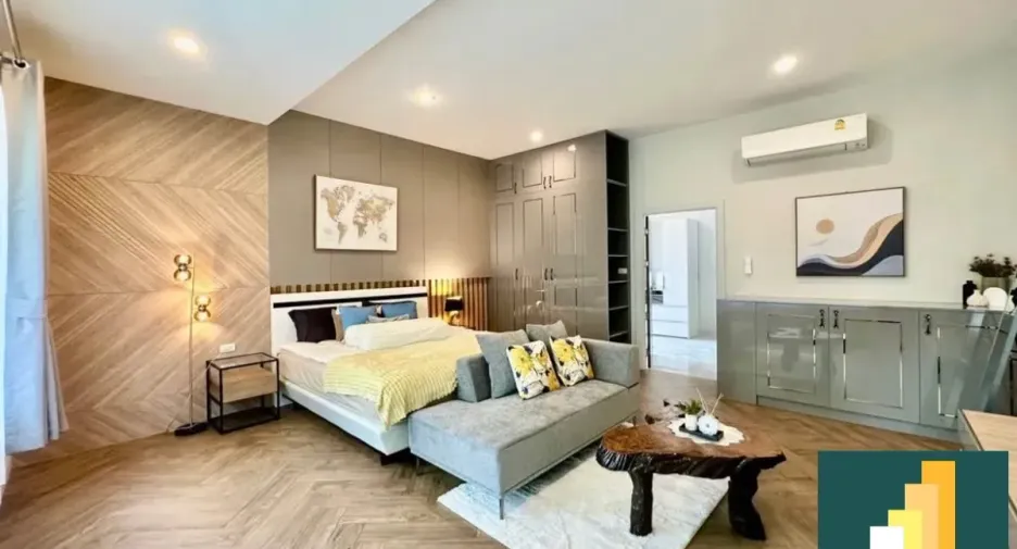 For rent and for sale 6 bedrooms house in East Pattaya, Pattaya