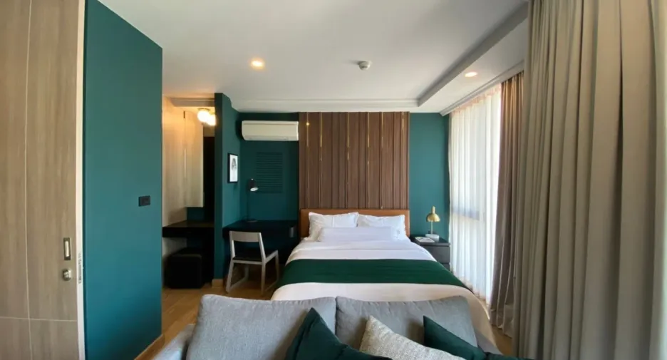 For rent 1 bed condo in Phaya Thai, Bangkok