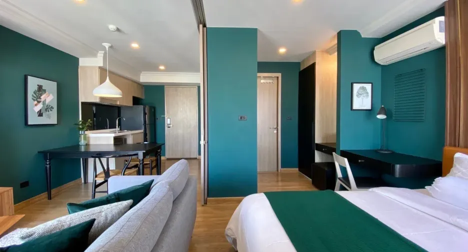For rent 1 bed condo in Phaya Thai, Bangkok