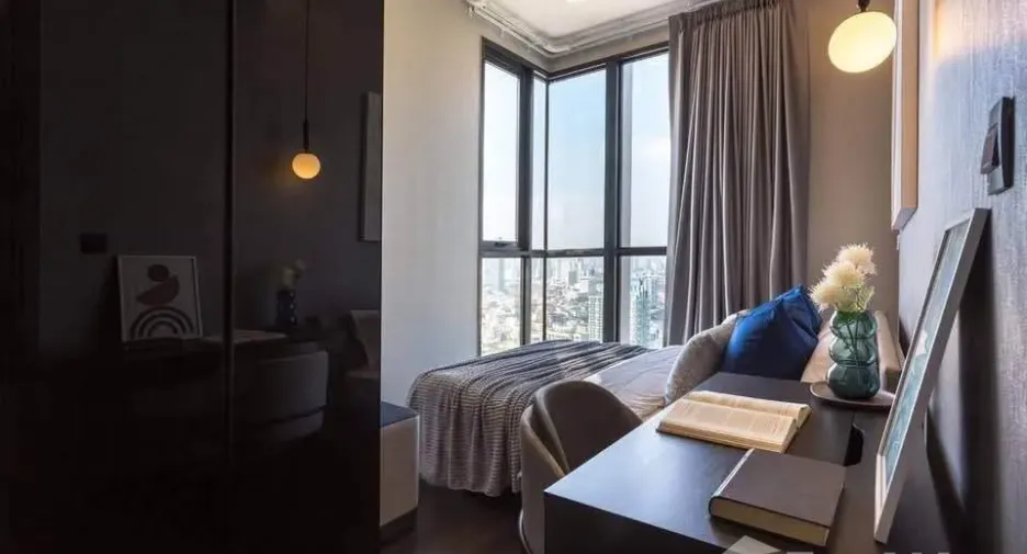 For rent 3 bedrooms condo in Watthana, Bangkok
