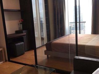 Condo en alquiler de 1 habitaciones en Sathon, Bangkok