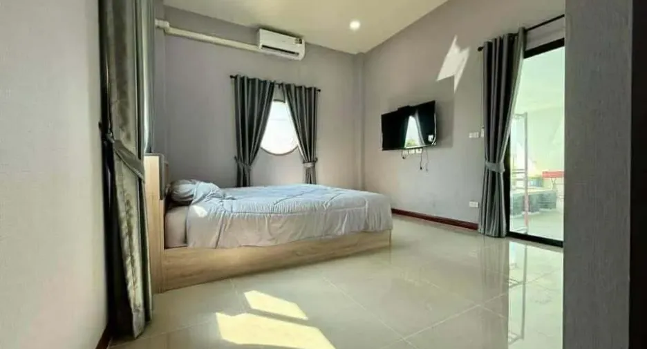 For rent 3 bedrooms villa in Hua Hin, Prachuap Khiri Khan