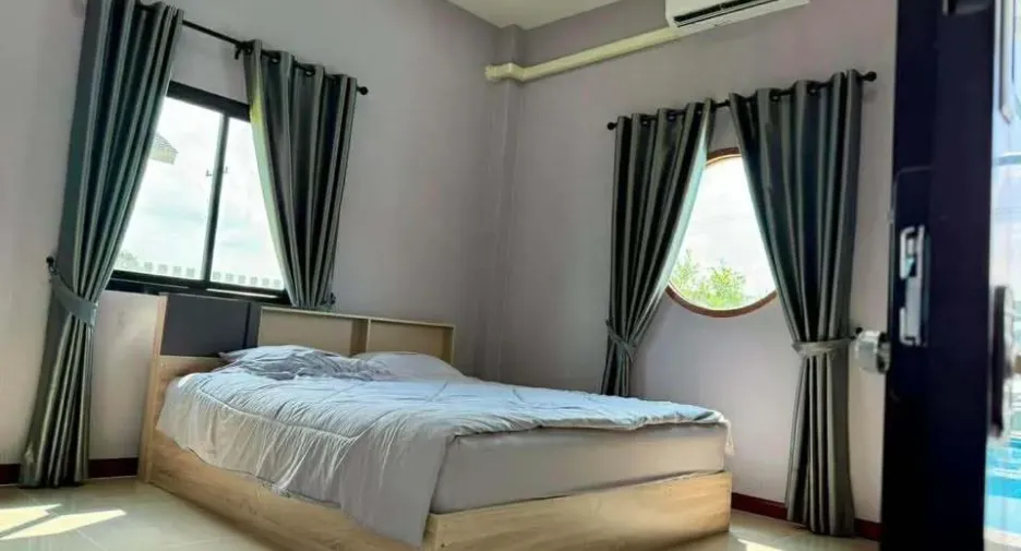 For rent 3 bedrooms villa in Hua Hin, Prachuap Khiri Khan