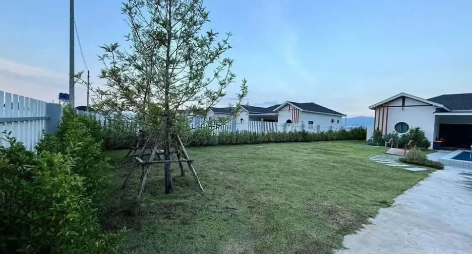 For rent 3 bedrooms villa in Hua Hin, Prachuap Khiri Khan