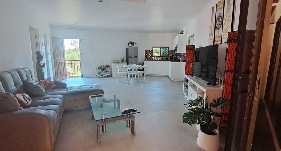 For rent 2 bedrooms condo in Kathu, Phuket