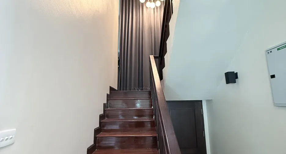 出售 和 出租 4 卧室 独立屋 在 Hang Dong, Chiang Mai