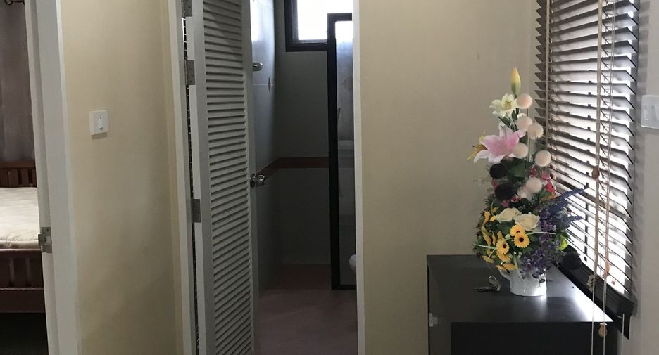 For sale 4 ベッドルーム house in Saraphi, Chiang Mai