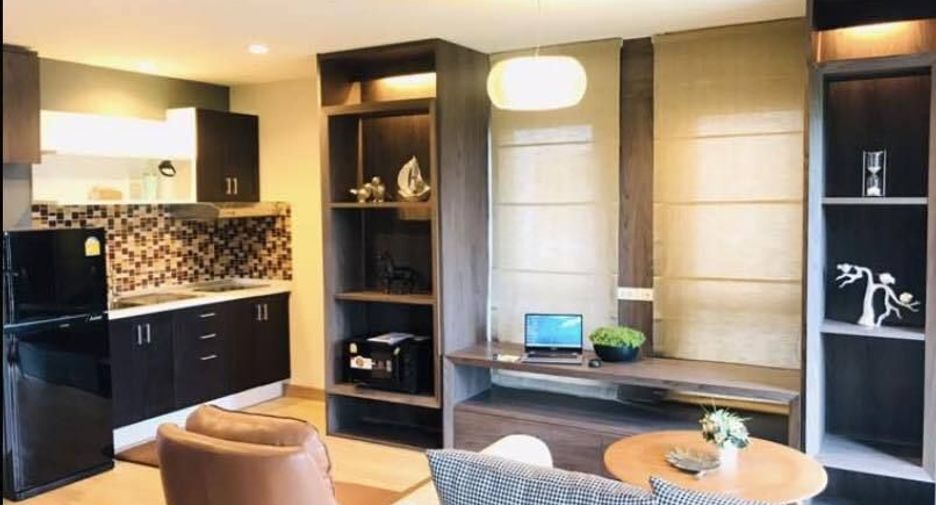 For rent 2 bedrooms condo in Mueang Chiang Mai, Chiang Mai