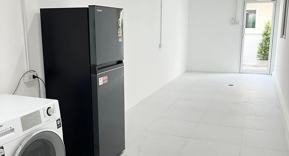 For rent 3 ベッドルーム house in San Kamphaeng, Chiang Mai