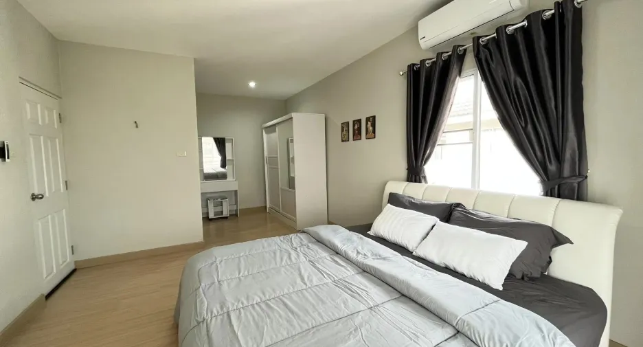 For rent 3 ベッドルーム house in San Kamphaeng, Chiang Mai