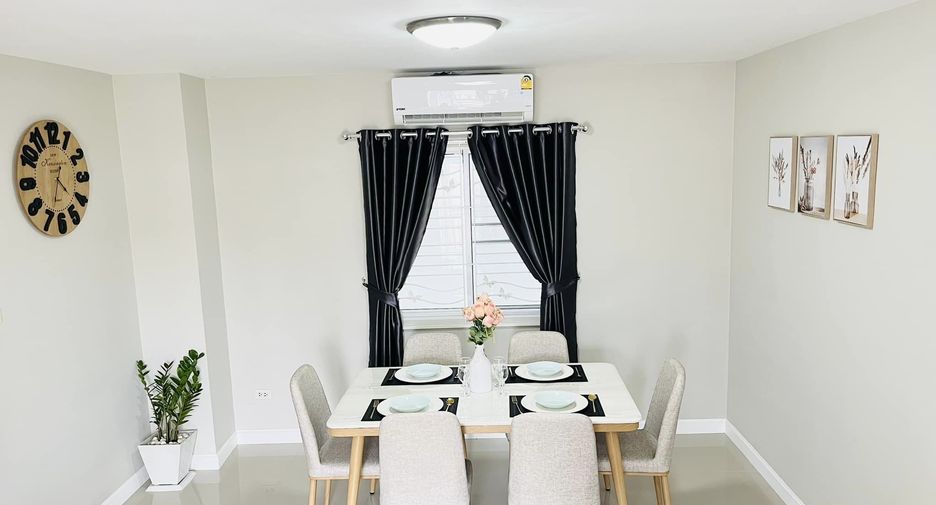 For rent 3 ベッドルーム house in San Kamphaeng, Chiang Mai