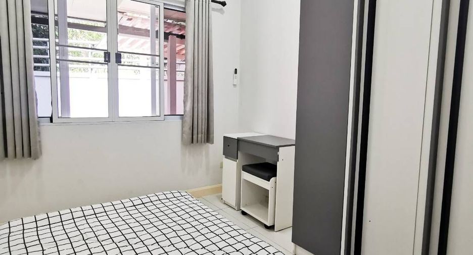 For rent 3 bedrooms house in Mueang Chiang Mai, Chiang Mai