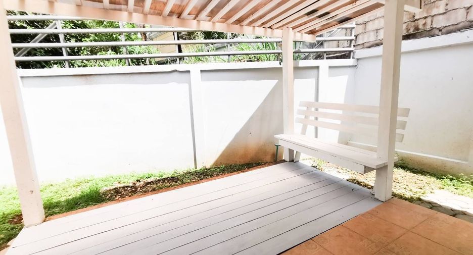 For rent 3 bedrooms house in Mueang Chiang Mai, Chiang Mai
