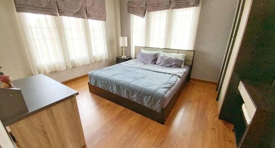 Casa en alquiler de 4 habitaciones en Saraphi, Chiang Mai