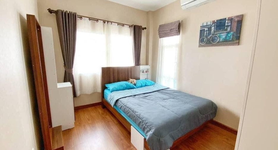 Casa en alquiler de 4 habitaciones en Saraphi, Chiang Mai
