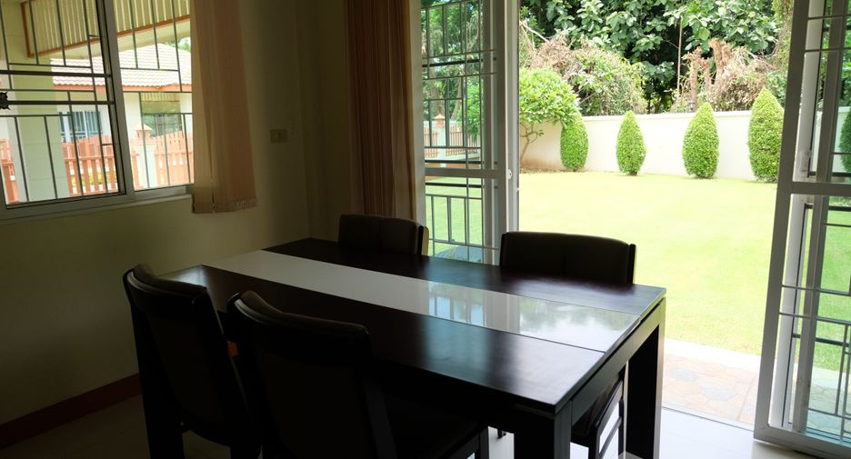 For rent 3 bedrooms house in Doi Saket, Chiang Mai