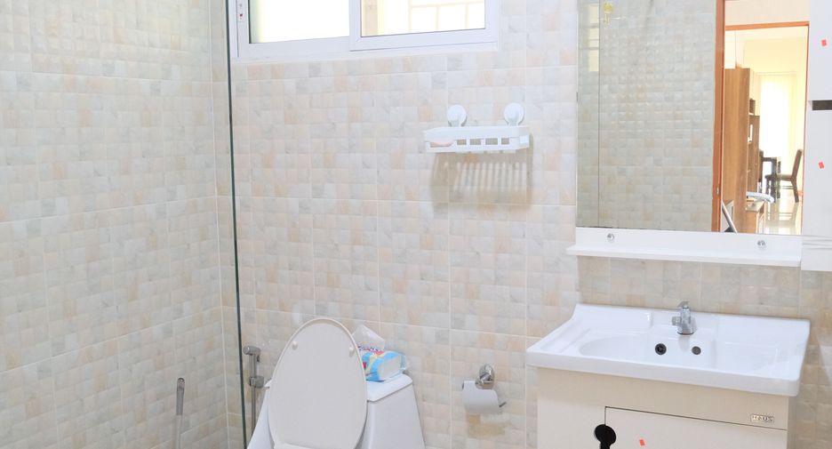 For rent 3 bedrooms house in Doi Saket, Chiang Mai