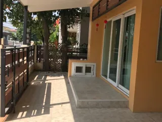 For rent 3 bedrooms house in Mueang Chiang Mai, Chiang Mai