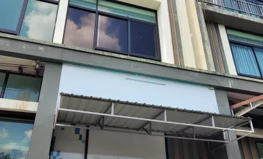 Reihenhaus zur Miete mit 3 Zimmer in San Sai, Chiang Mai