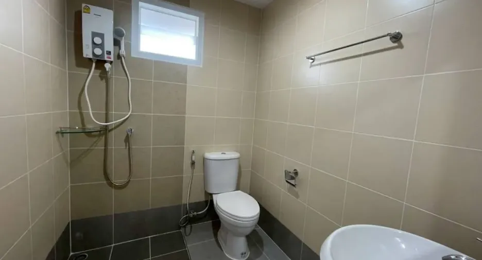 For rent 3 bedrooms house in San Kamphaeng, Chiang Mai