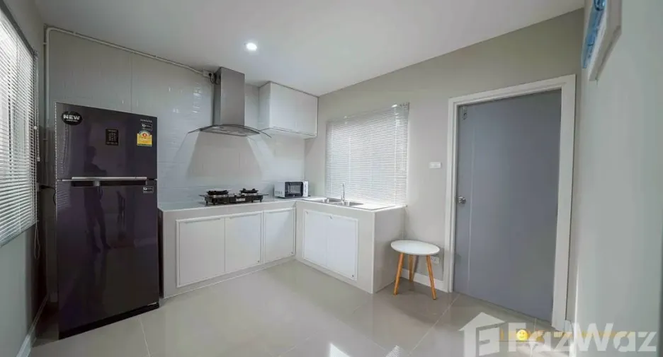 For rent 3 bedrooms house in San Kamphaeng, Chiang Mai