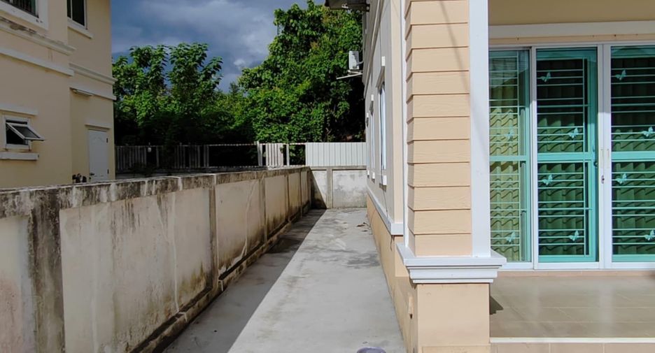 Casa en alquiler de 3 habitaciones en Saraphi, Chiang Mai