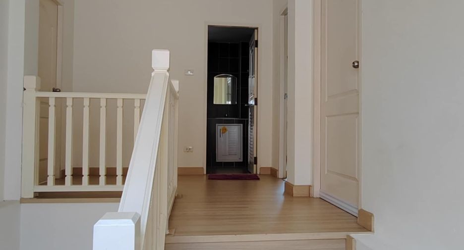 Haus zur Miete mit 3 Zimmer in Saraphi, Chiang Mai