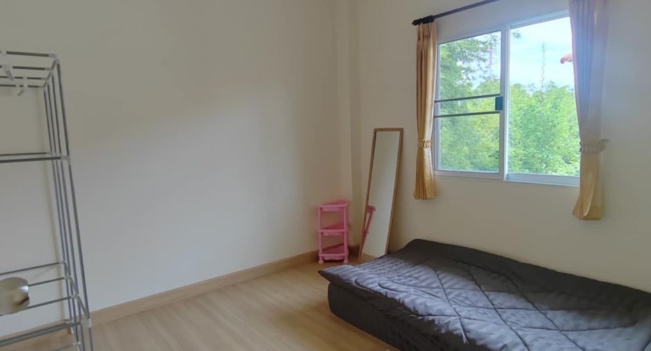 Casa en alquiler de 3 habitaciones en Saraphi, Chiang Mai