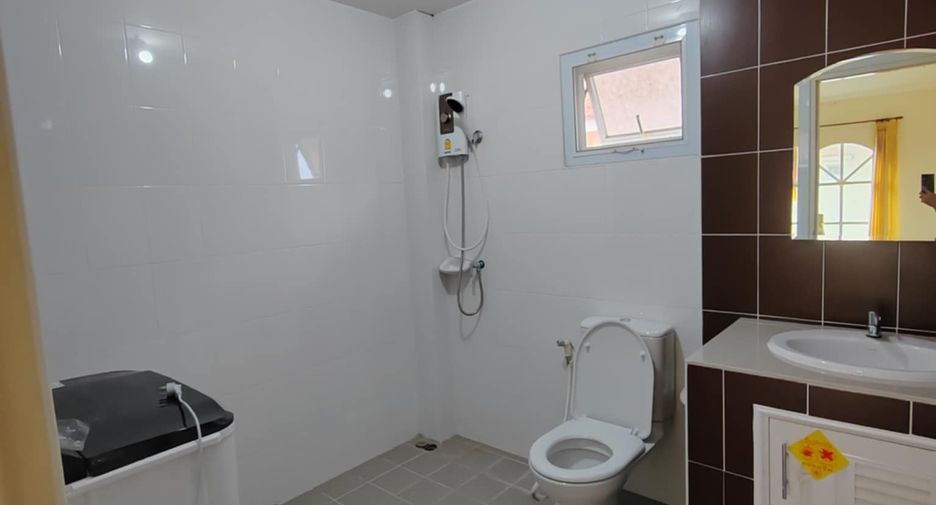 Casa en alquiler de 3 habitaciones en Saraphi, Chiang Mai