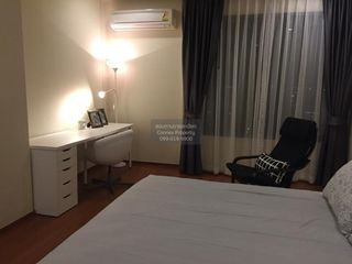 For rent 2 bedrooms condo in Yan Nawa, Bangkok