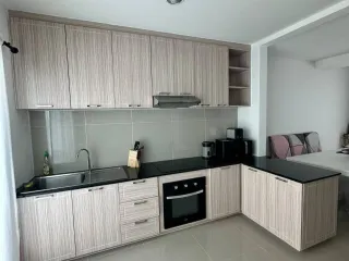 Casa adosada en venta de 3 habitaciones en Bang Lamung, Chonburi