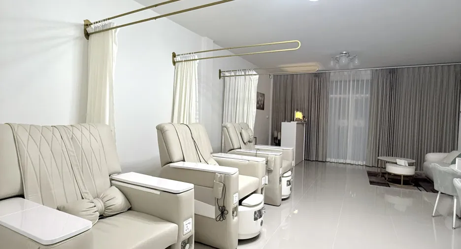 For sale 2 bedrooms townhouse in Doi Saket, Chiang Mai