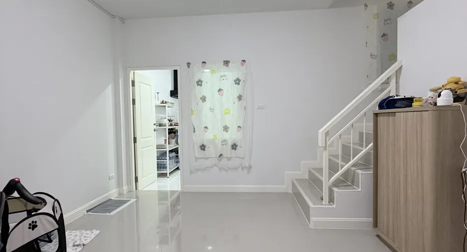 For sale 2 bedrooms townhouse in Doi Saket, Chiang Mai