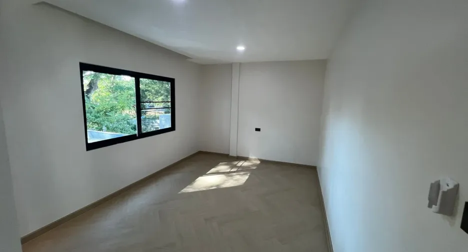 For sale 3 bedrooms villa in Mueang Chiang Mai, Chiang Mai