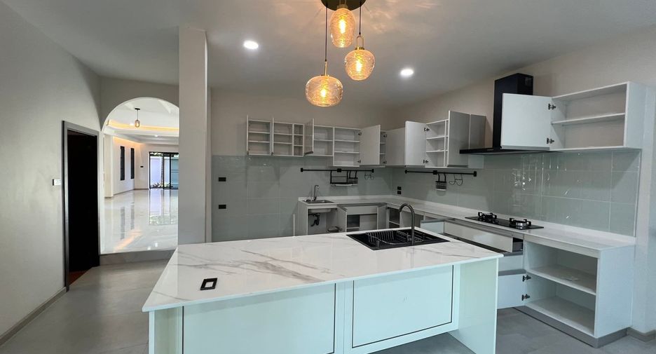 Villa zum Kauf mit 3 Zimmer in Mueang Chiang Mai, Chiang Mai