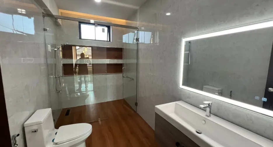 For sale 3 bedrooms villa in Mueang Chiang Mai, Chiang Mai