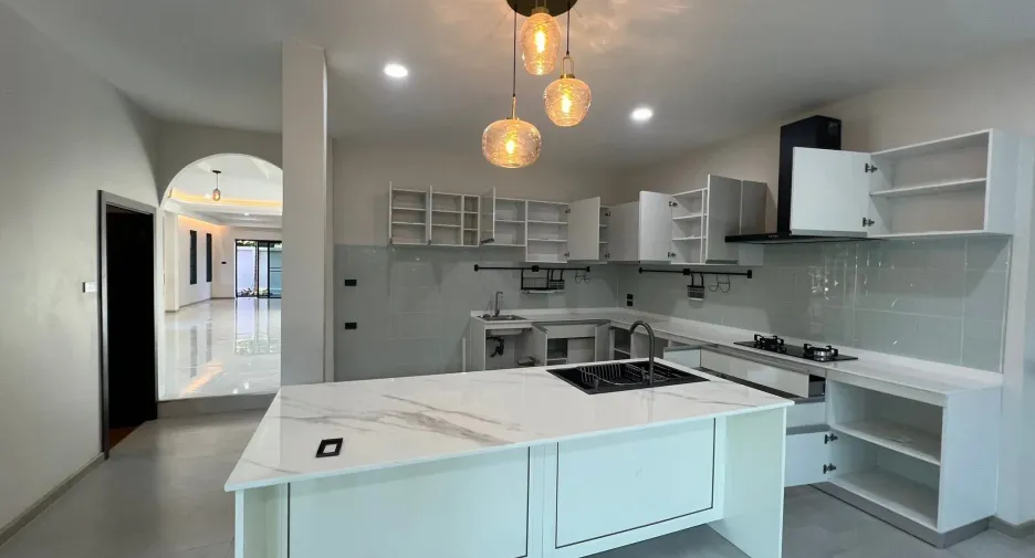 For sale 3 bedrooms villa in Mueang Chiang Mai, Chiang Mai