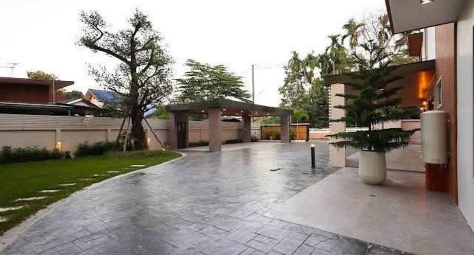 Villa zum Kauf mit 3 Zimmer in Mueang Chiang Mai, Chiang Mai