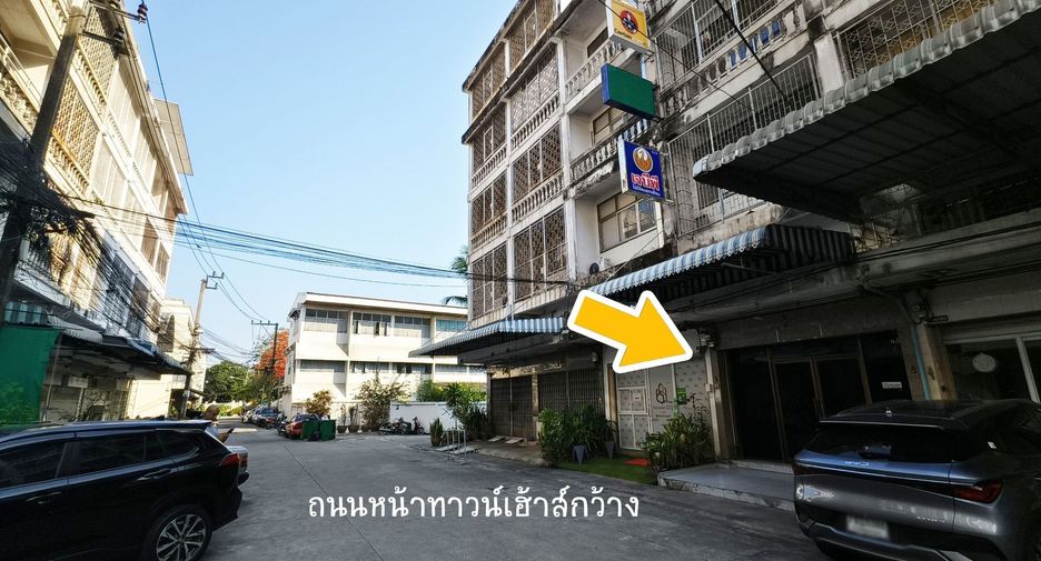 For rent studio house in Khlong Toei, Bangkok