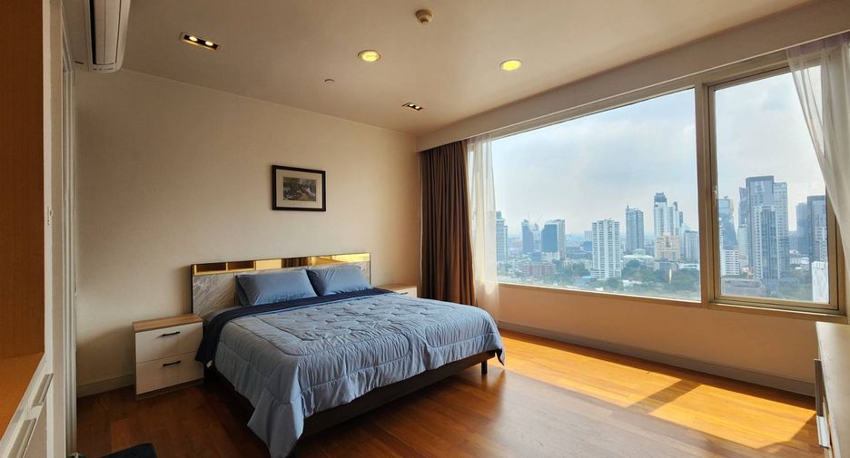 ให้เช่า 3 ห้องนอน คอนโด ใน วัฒนา, กรุงเทพฯ